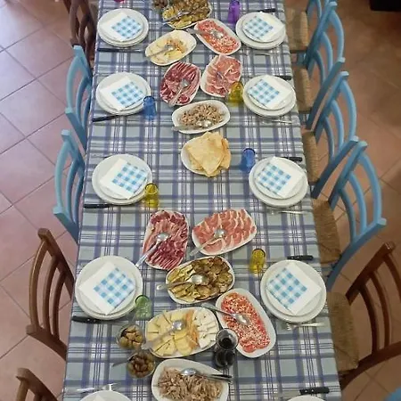 Dandana Inn