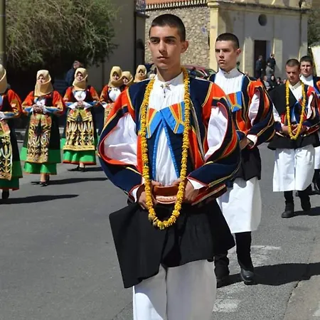 Dandana