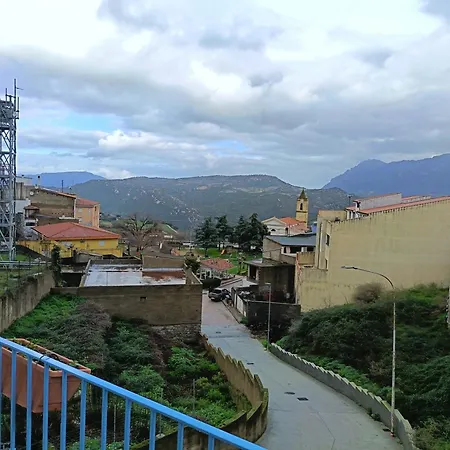 Dandana بيت ريفي