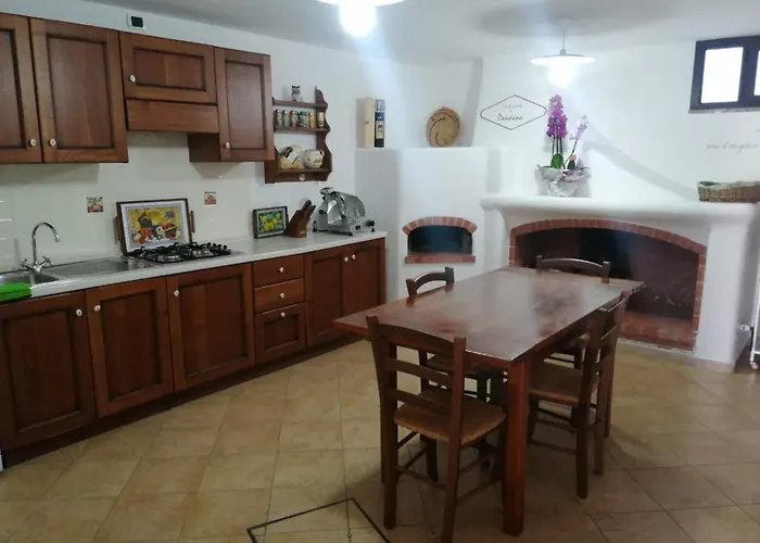 Dandana أورغوسولو