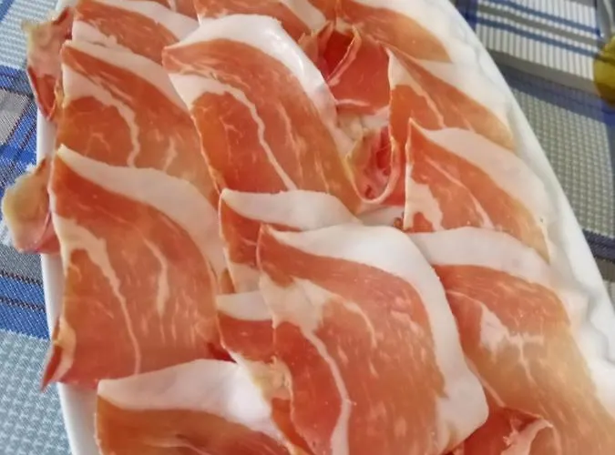 بيت ريفي Dandana