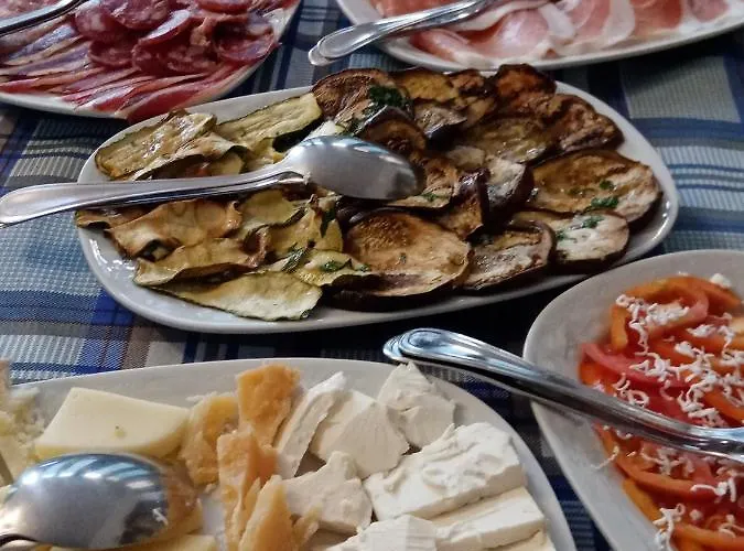 Dandana أورغوسولو